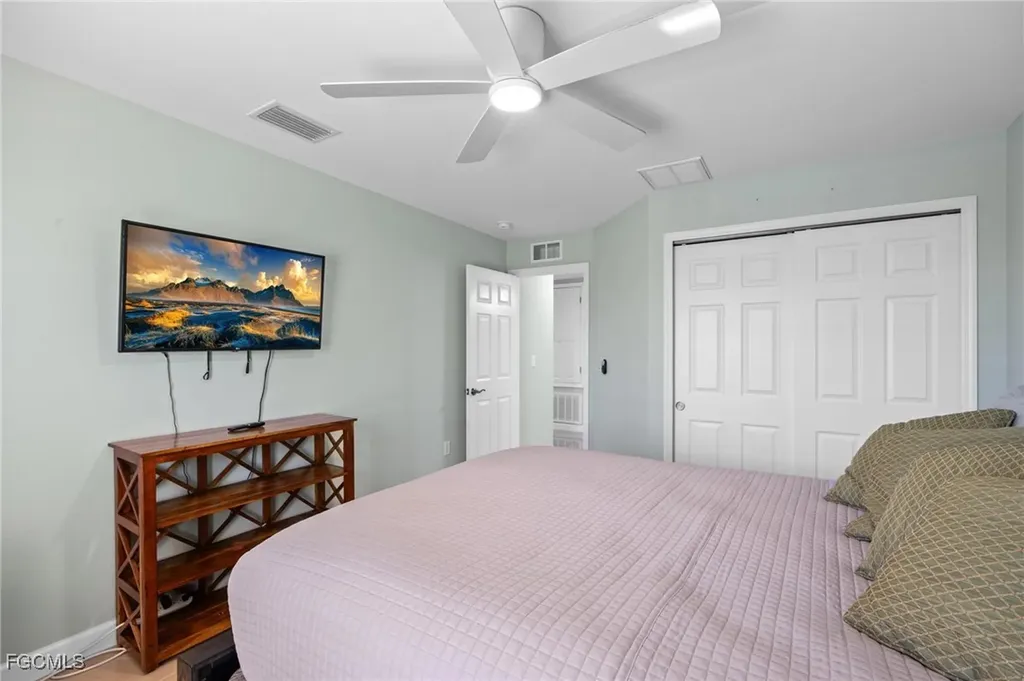 1914 NW 15th Street Cape Coral FL 33993