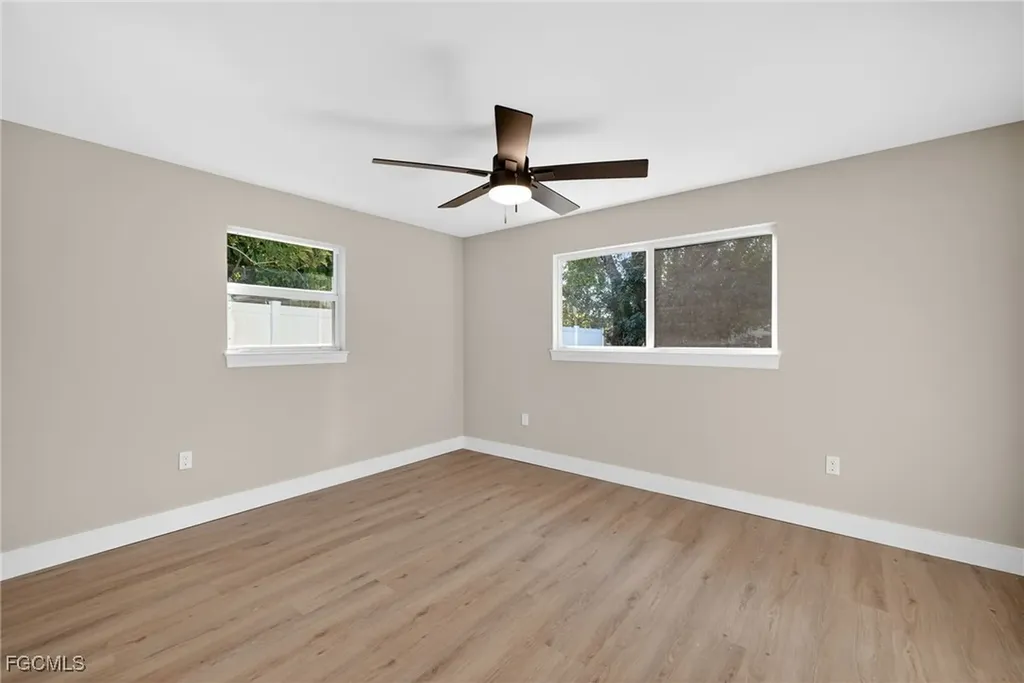 2230 Aldridge Avenue Fort Myers FL 33907