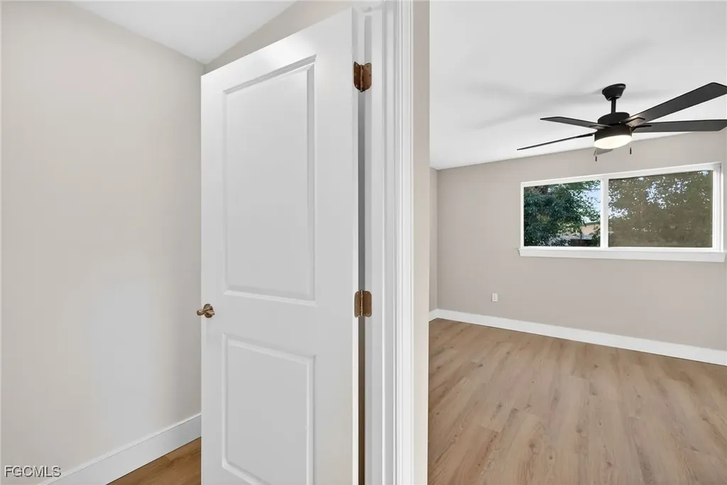 2230 Aldridge Avenue Fort Myers FL 33907