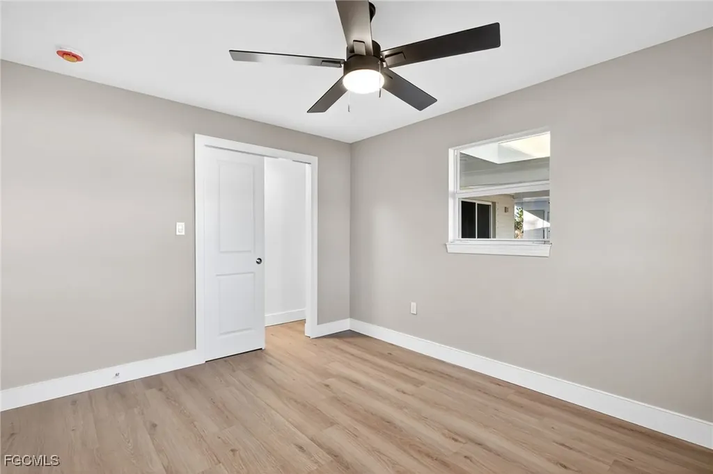 2230 Aldridge Avenue Fort Myers FL 33907
