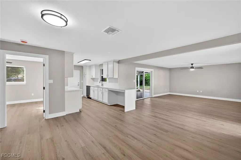 2230 Aldridge Avenue Fort Myers FL 33907