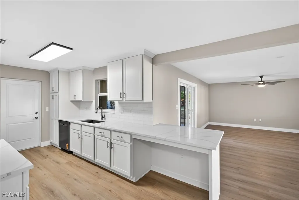 2230 Aldridge Avenue Fort Myers FL 33907
