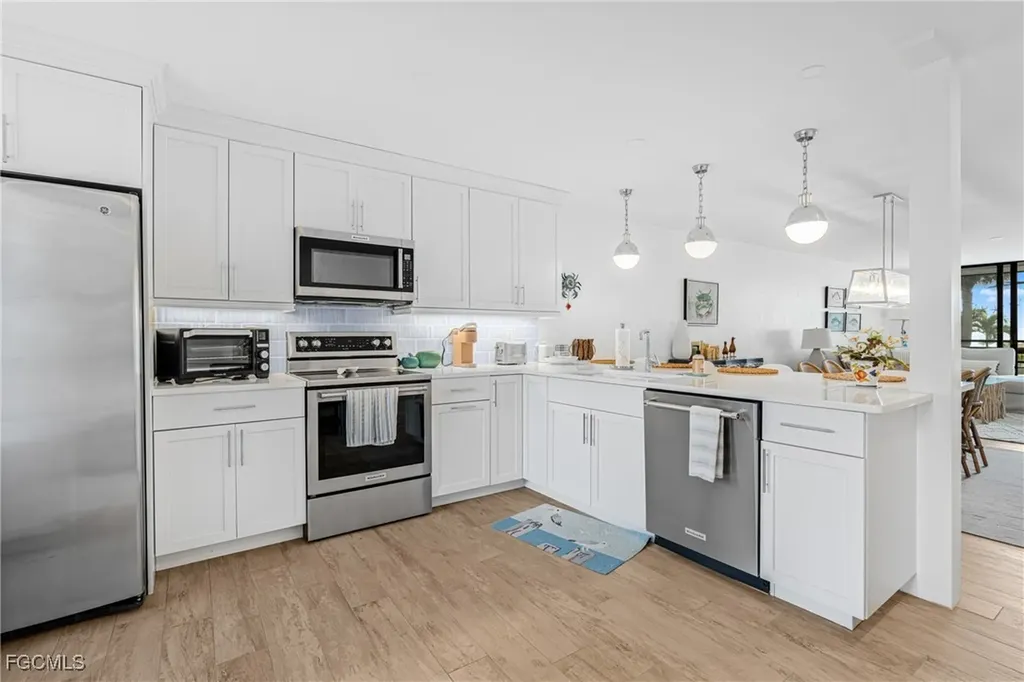 2777 W Gulf Drive Sanibel FL 33957