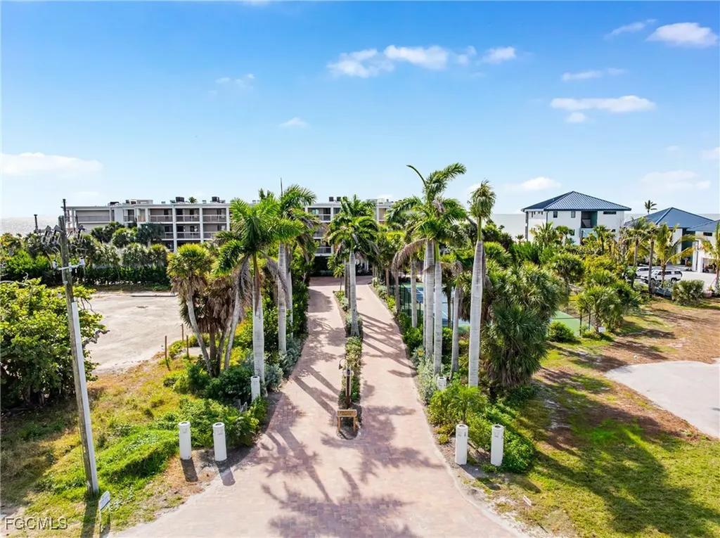 2777 W Gulf Drive Sanibel FL 33957