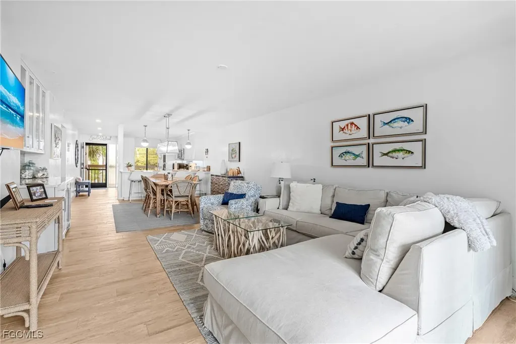 2777 W Gulf Drive Sanibel FL 33957