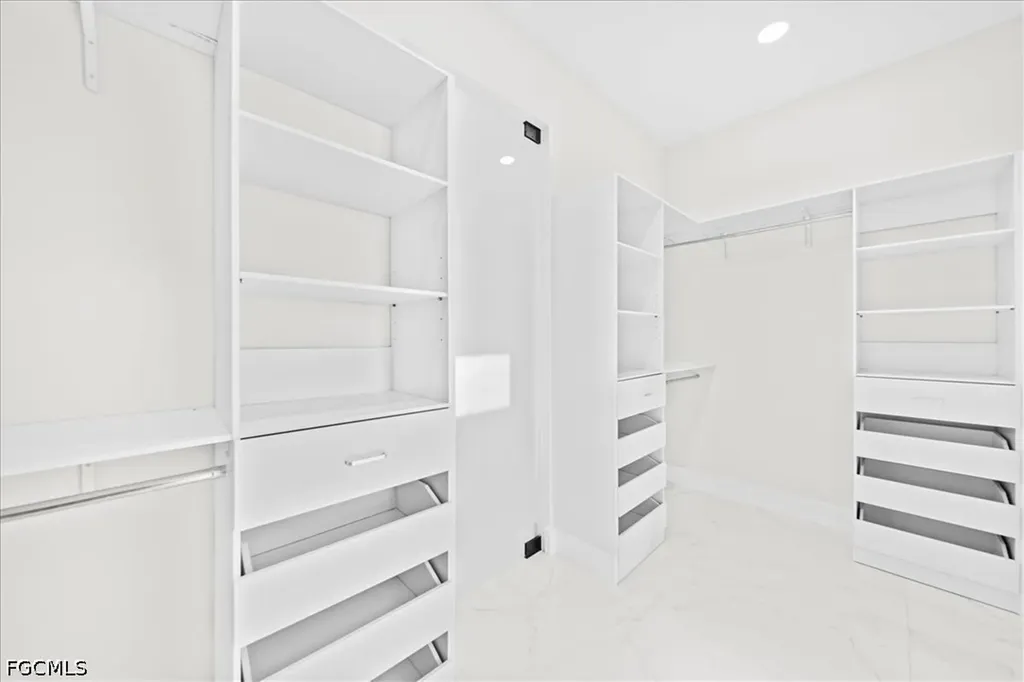 1100 NW 31st Place Cape Coral FL 33993