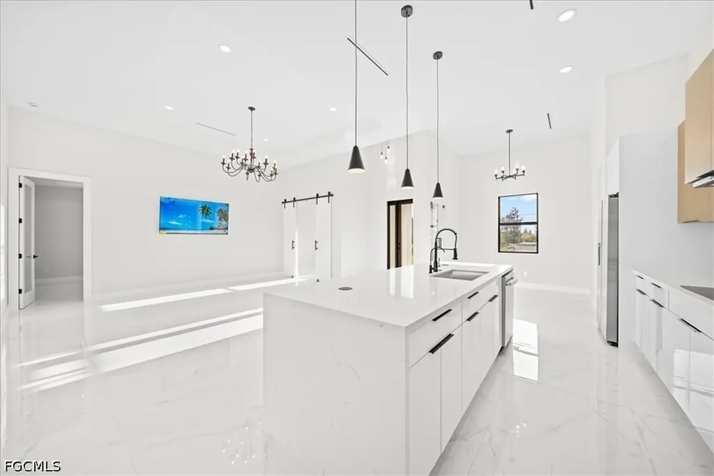 1100 NW 31st Place Cape Coral FL 33993