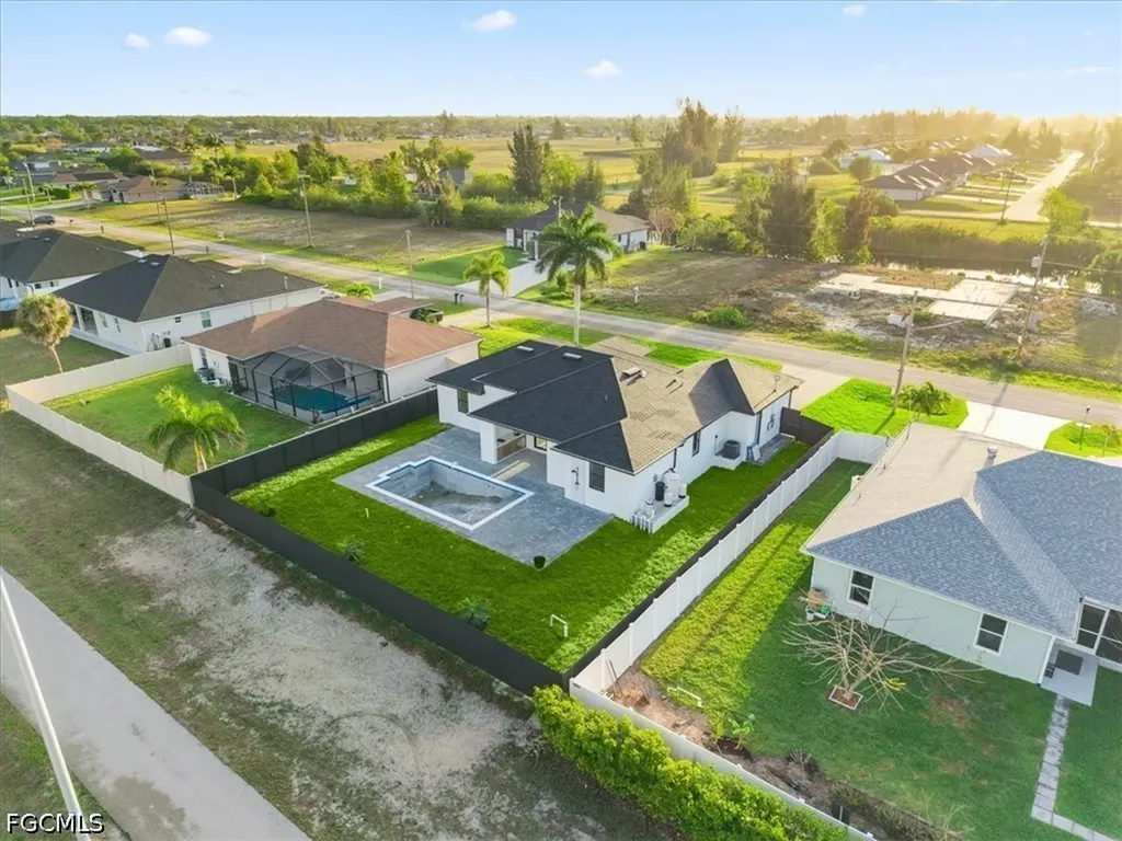 1100 NW 31st Place Cape Coral FL 33993