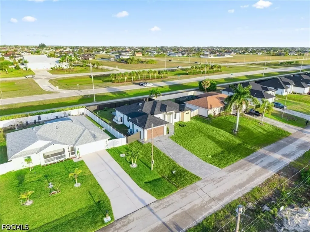 1100 NW 31st Place Cape Coral FL 33993