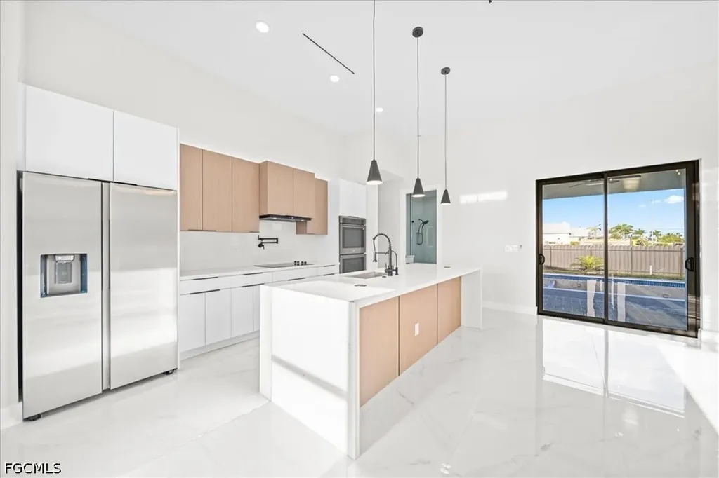 1100 NW 31st Place Cape Coral FL 33993