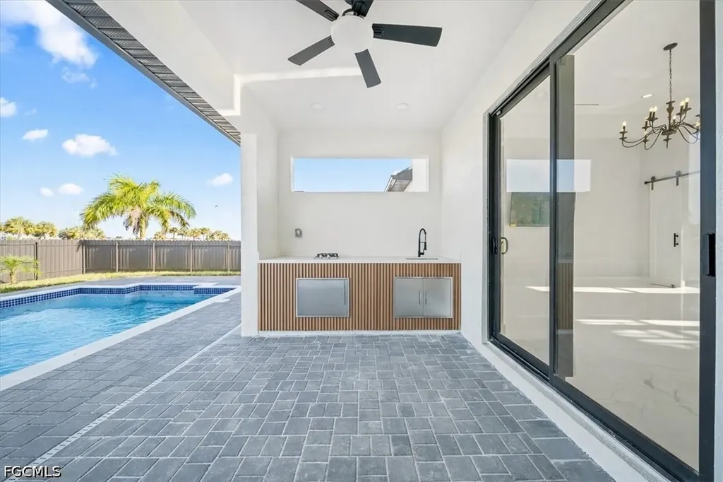 1100 NW 31st Place Cape Coral FL 33993