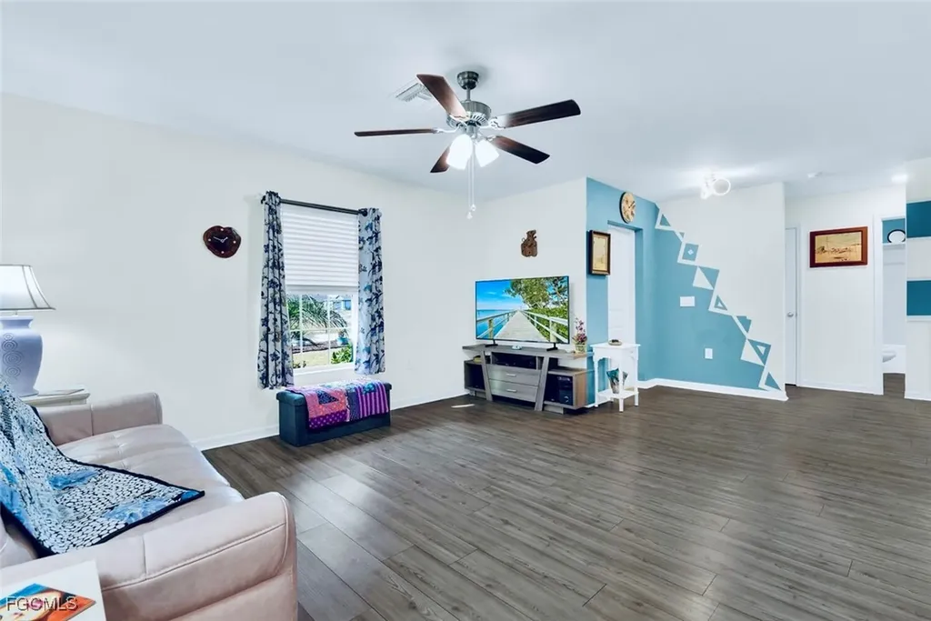 845 Lochman Drive Fort Myers FL 33913