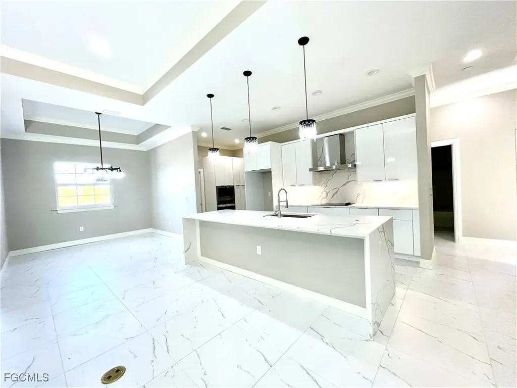 575 Summit Avenue S Lehigh Acres FL 33974