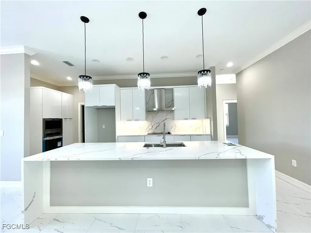575 Summit Avenue S Lehigh Acres FL 33974