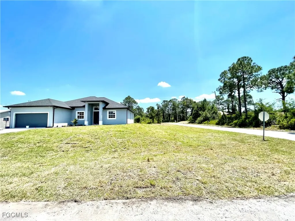 575 Summit Avenue S Lehigh Acres FL 33974