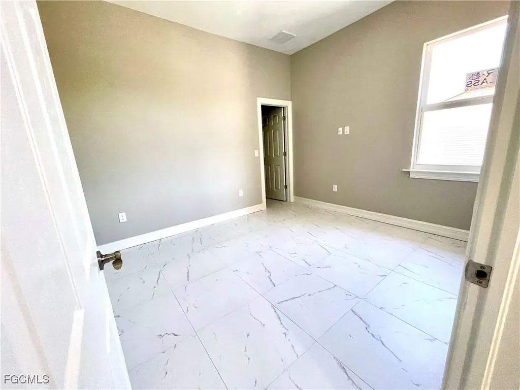 575 Summit Avenue S Lehigh Acres FL 33974