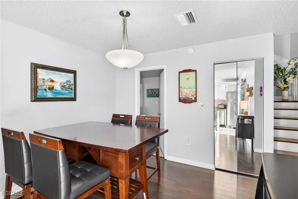 5210 Cedarbend Drive Fort Myers FL 33919