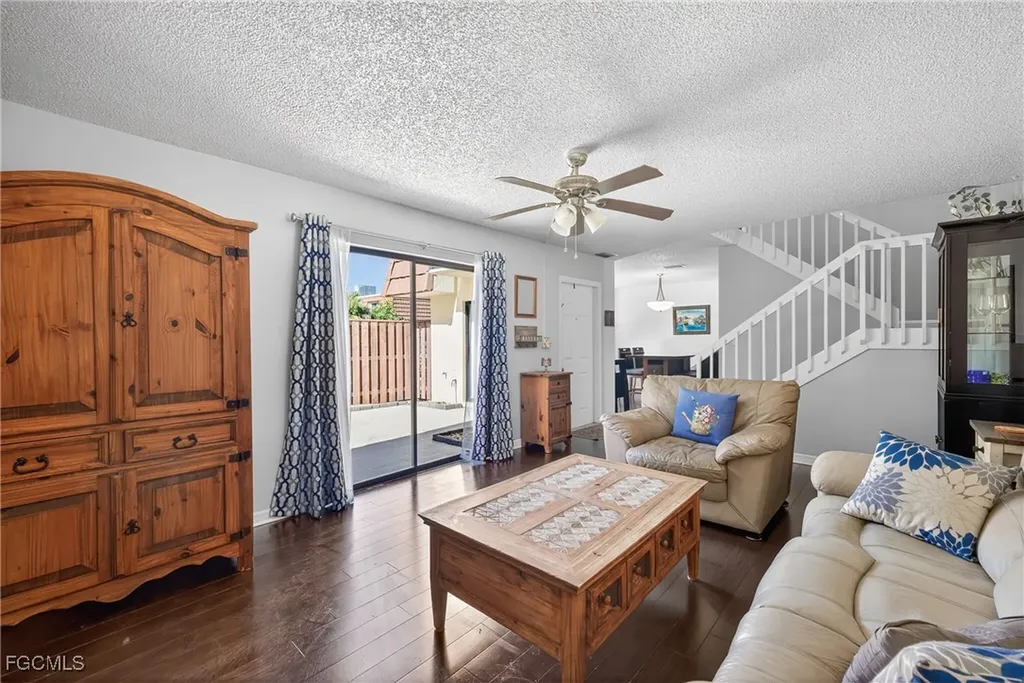 5210 Cedarbend Drive Fort Myers FL 33919