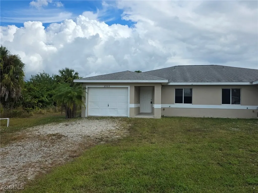 2502 Park Road Lehigh Acres FL 33971