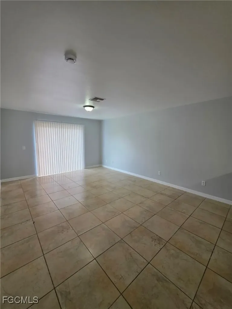 2502 Park Road Lehigh Acres FL 33971