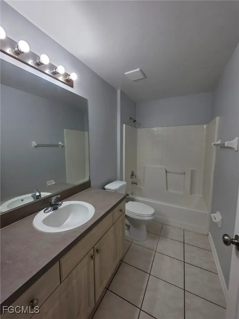 2502 Park Road Lehigh Acres FL 33971