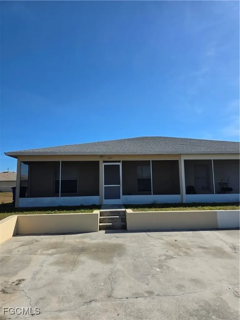 125 Ivan Avenue S Lehigh Acres FL 33973