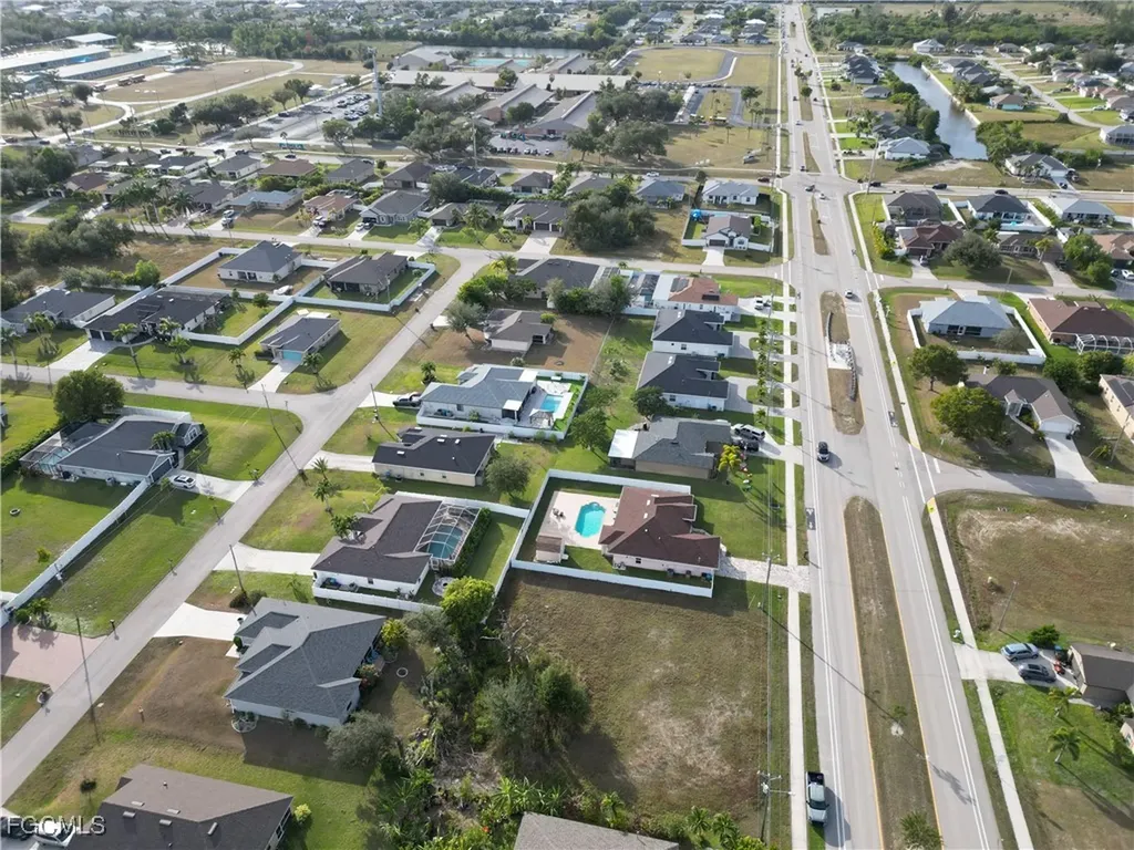 1818 SW Trafalgar Parkway Cape Coral FL 33991