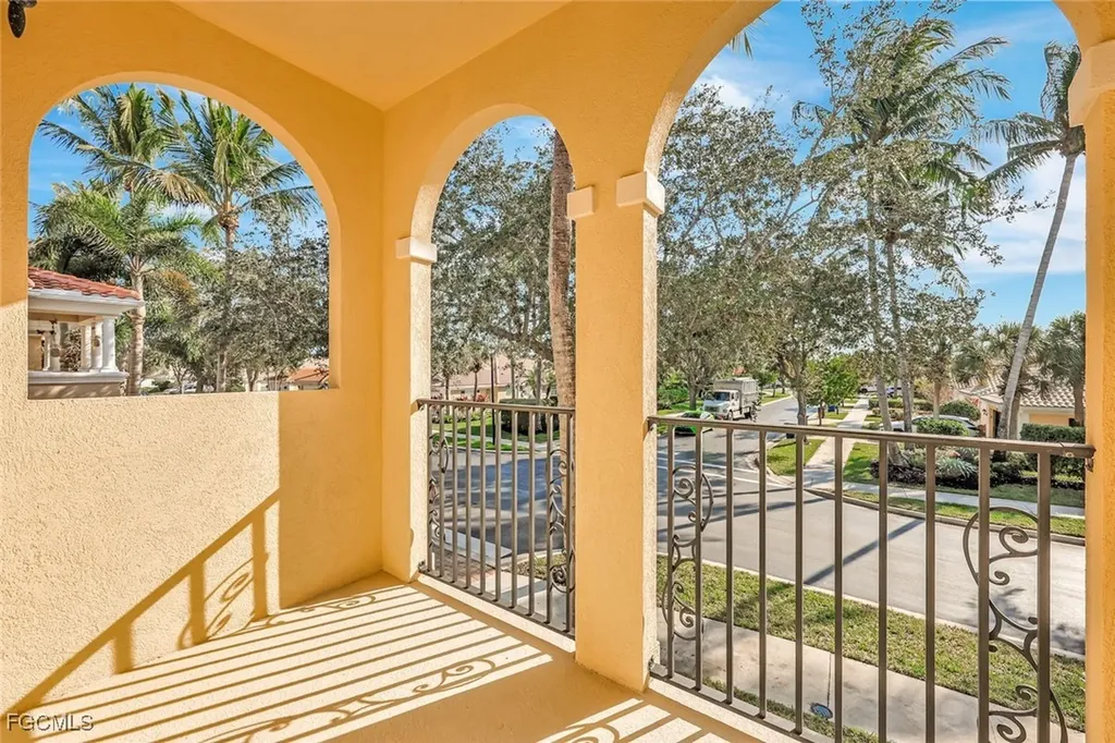 29072 Alessandria Circle Bonita Springs FL 34135
