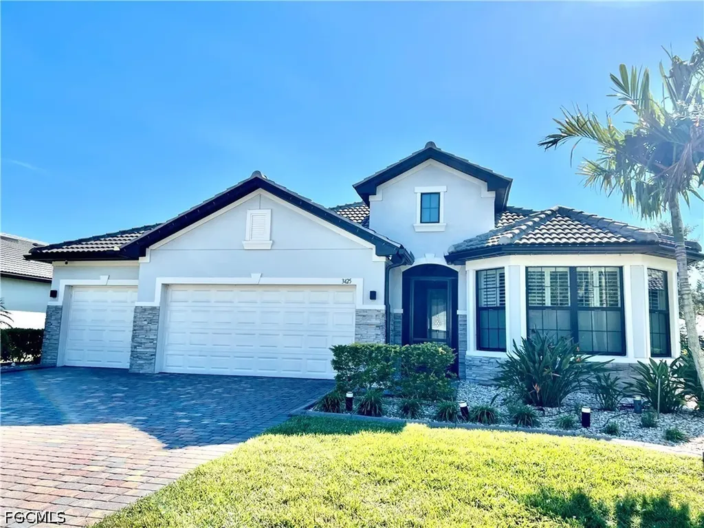 3425 Hampton Boulevard Alva FL 33920