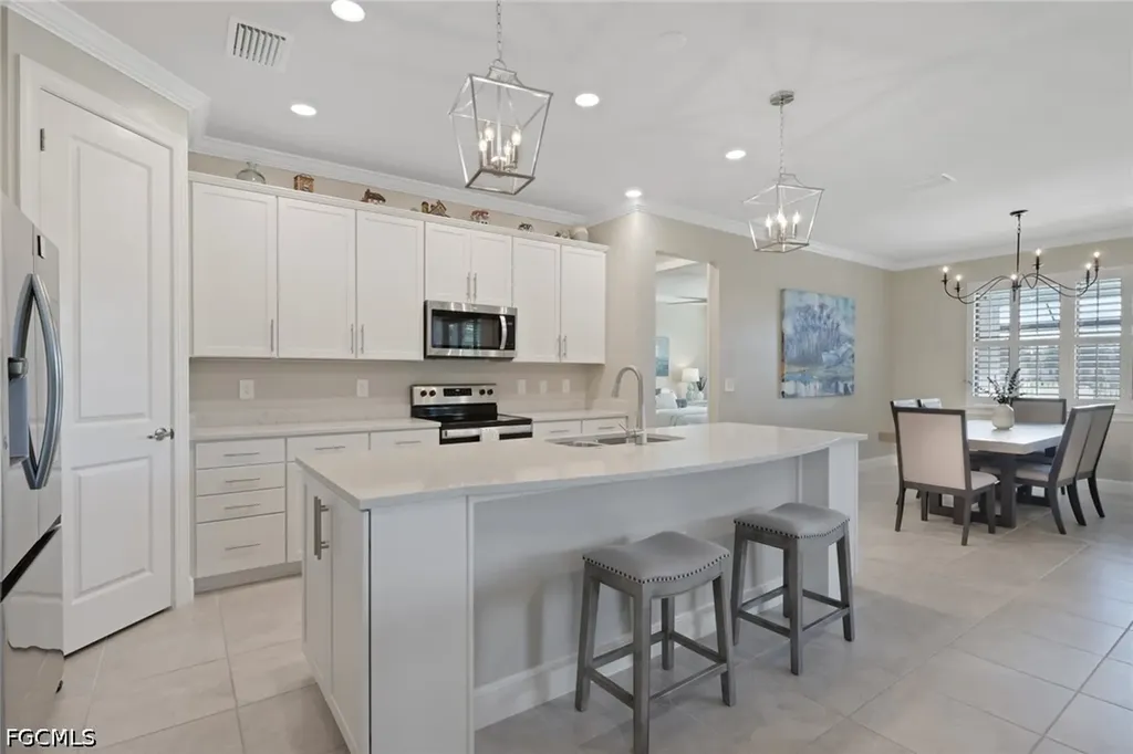 3425 Hampton Boulevard Alva FL 33920