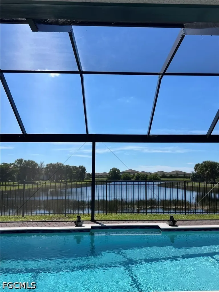 3425 Hampton Boulevard Alva FL 33920