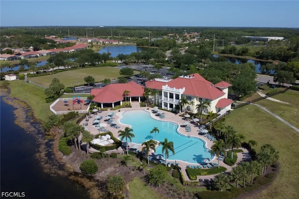 3425 Hampton Boulevard Alva FL 33920