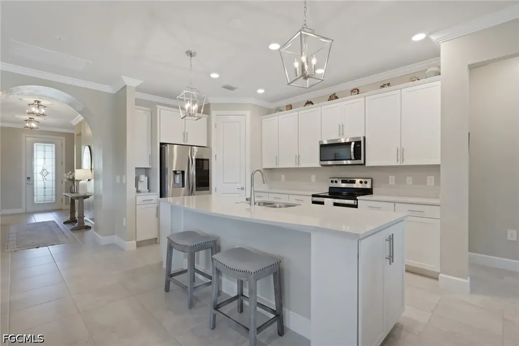 3425 Hampton Boulevard Alva FL 33920