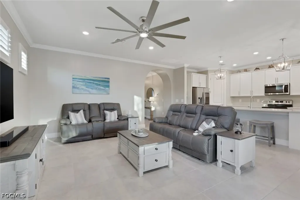 3425 Hampton Boulevard Alva FL 33920