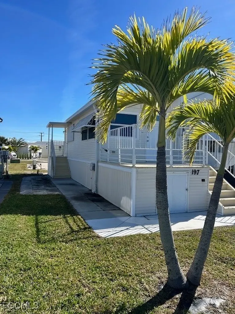 19681 Summerlin Road Fort Myers FL 33908