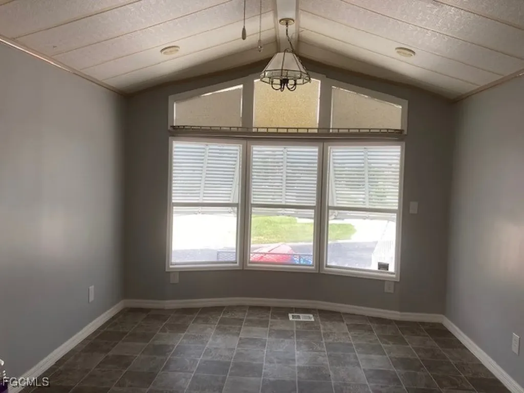 19681 Summerlin Road Fort Myers FL 33908