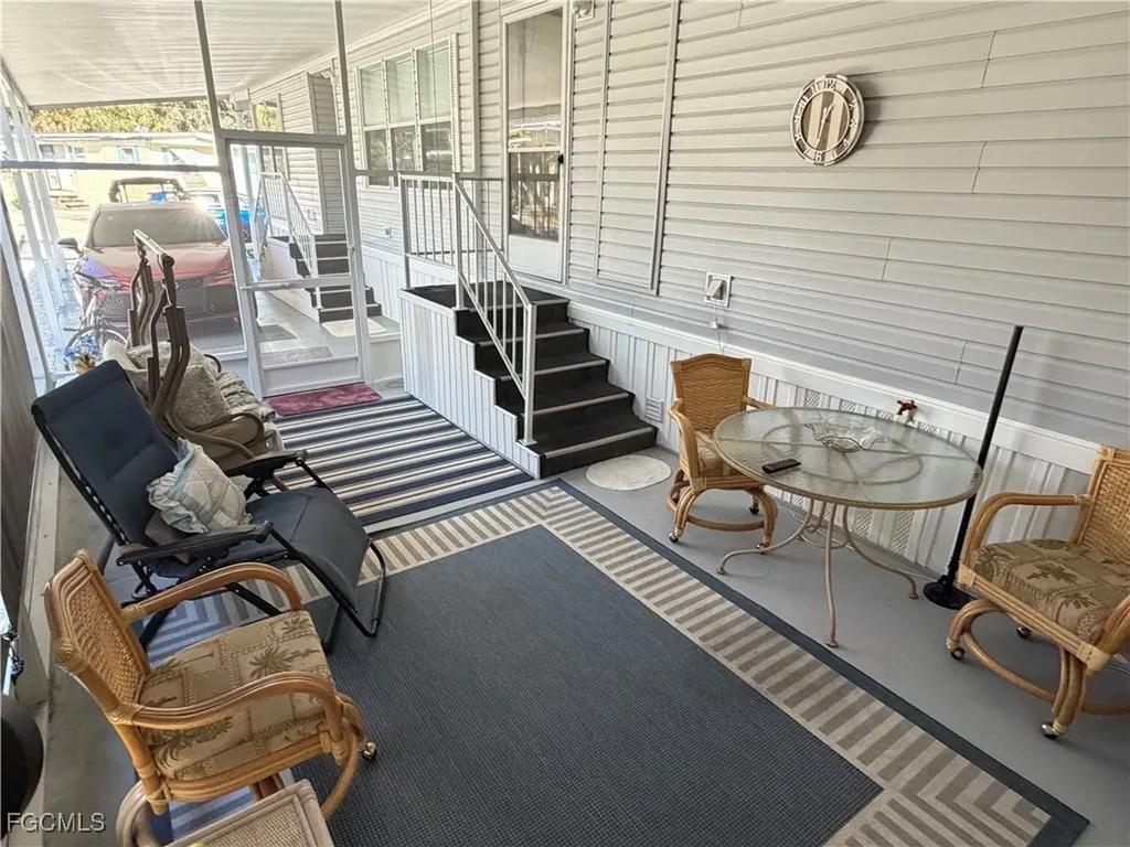 390 Santa Fe Trail North Fort Myers FL 33917