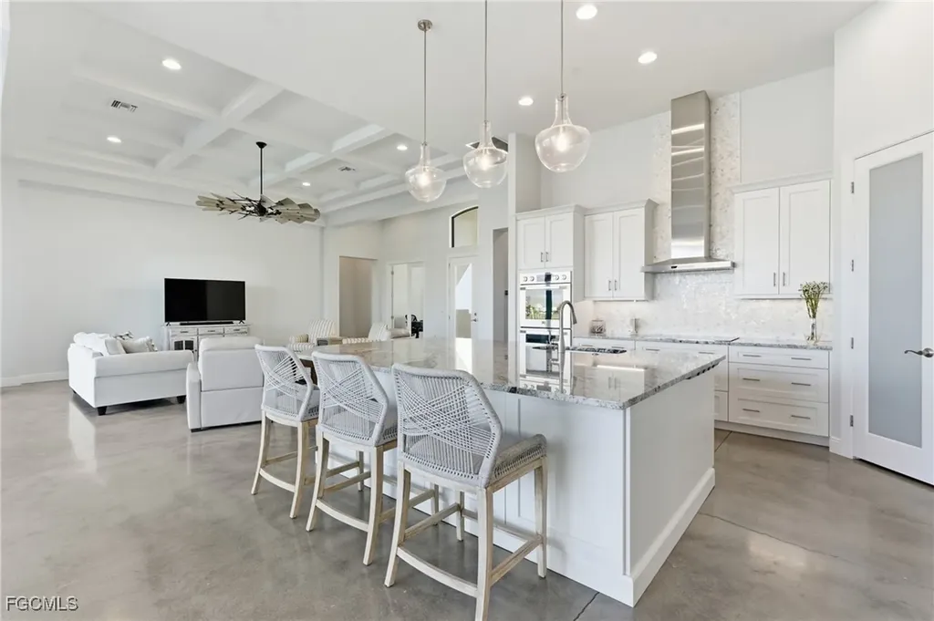 1506 NW 40th Place Cape Coral FL 33993