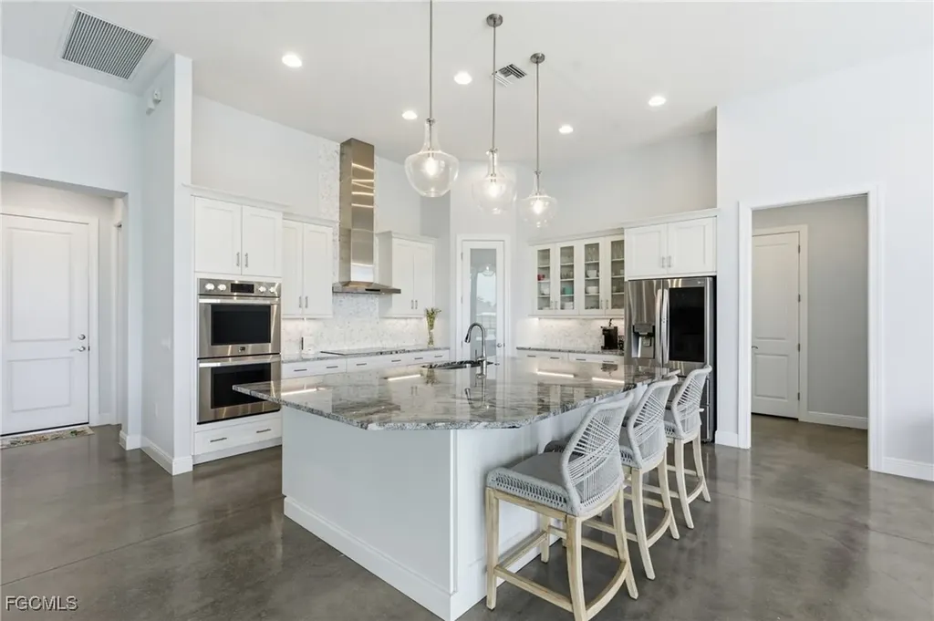 1506 NW 40th Place Cape Coral FL 33993