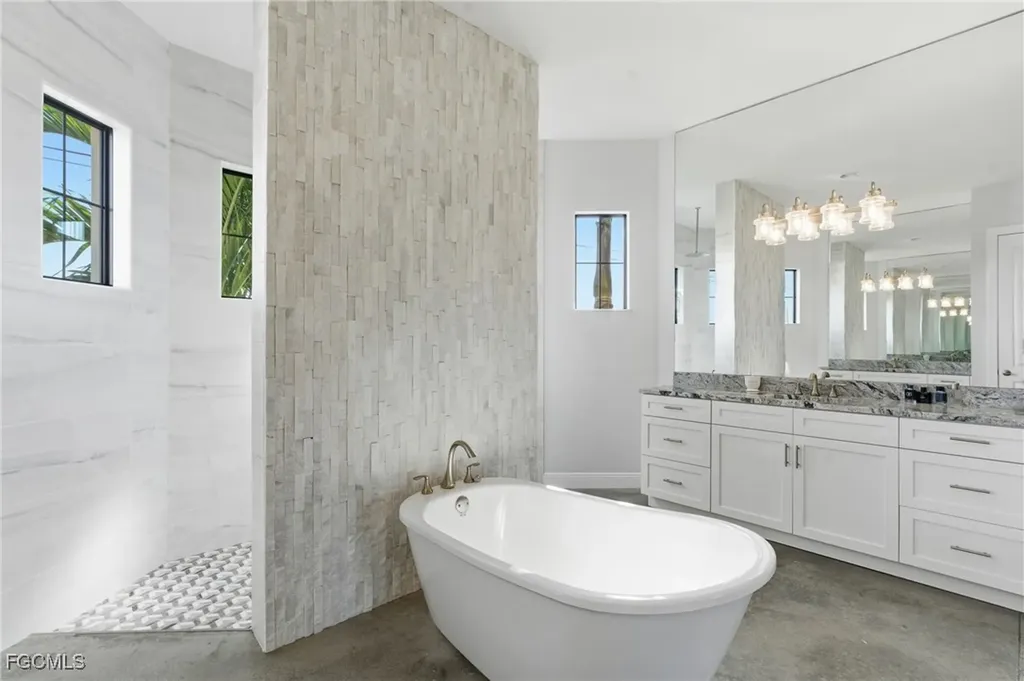 1506 NW 40th Place Cape Coral FL 33993