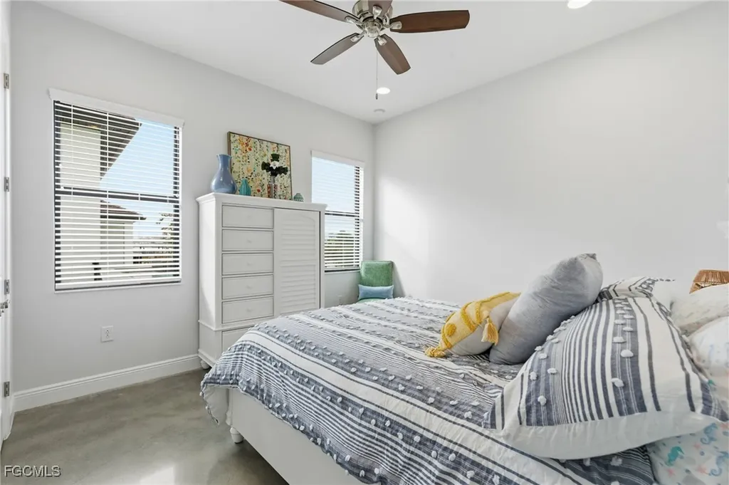 1506 NW 40th Place Cape Coral FL 33993