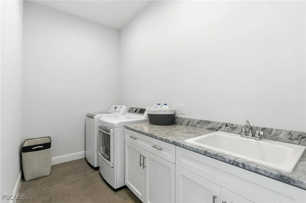 1506 NW 40th Place Cape Coral FL 33993