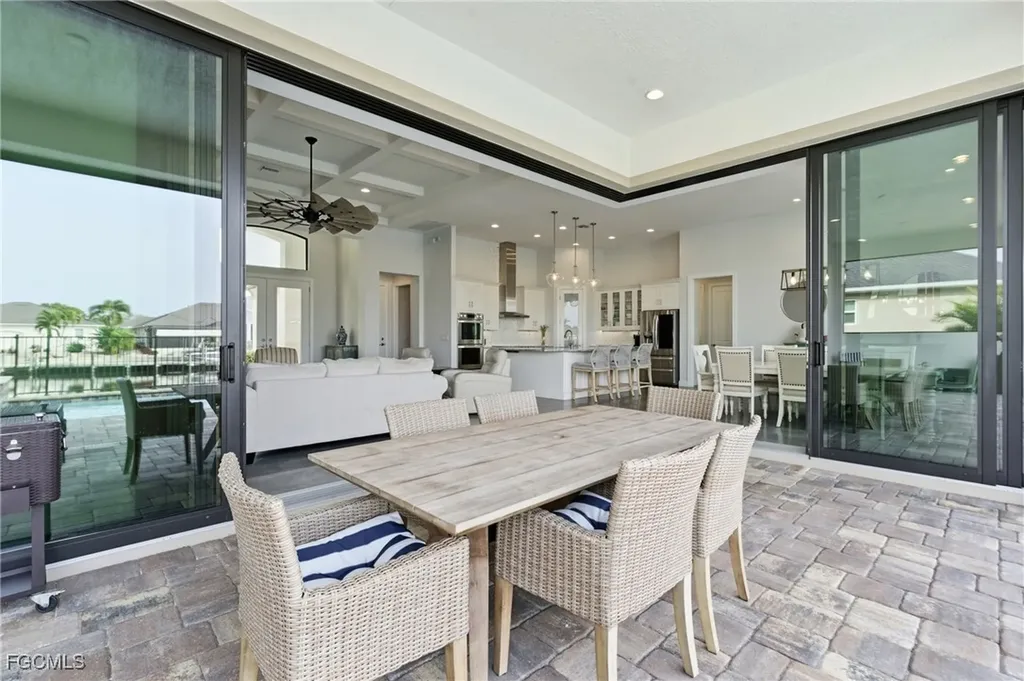 1506 NW 40th Place Cape Coral FL 33993