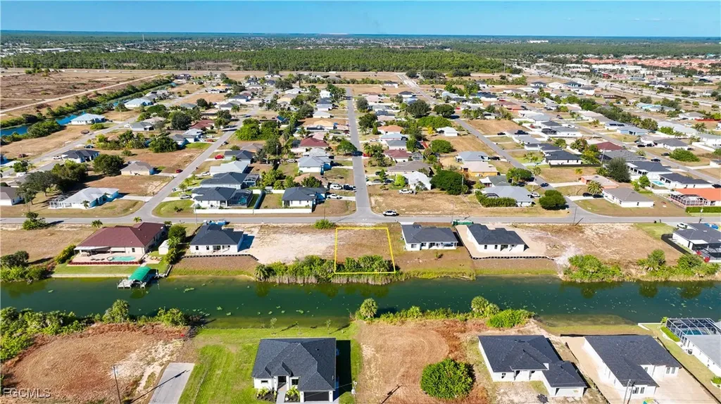 1328 NE 20th Street Cape Coral FL 33909