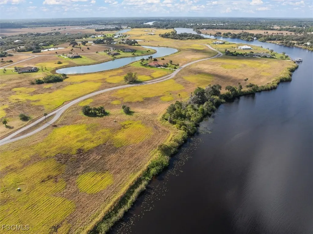 2029 Silk Bay Boulevard Alva FL 33920