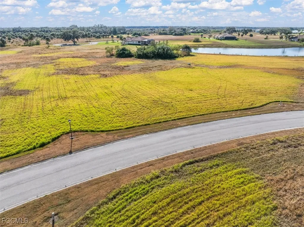 2029 Silk Bay Boulevard Alva FL 33920