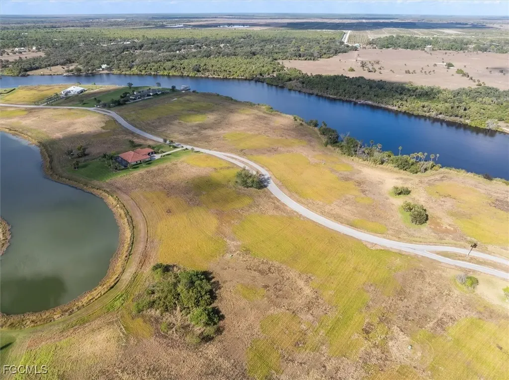 2029 Silk Bay Boulevard Alva FL 33920