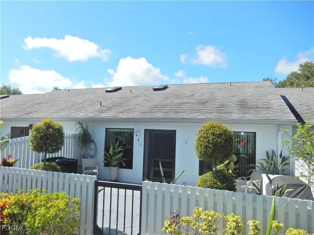 9620 Villa Drive Fort Myers FL 33905