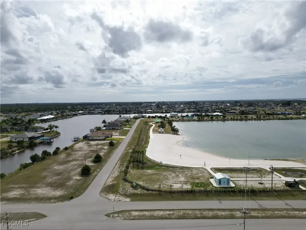 3726 NW 43rd Avenue Cape Coral FL 33993