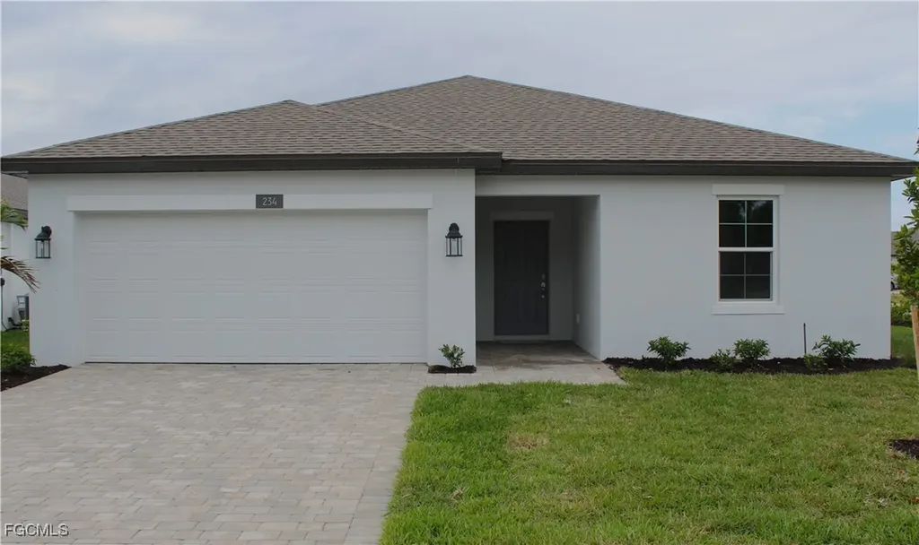 234 Lakeside Breeze Way Lehigh Acres FL 33936